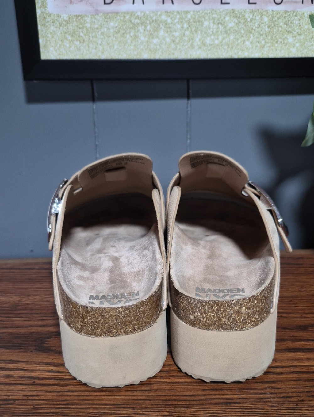 NYC Suede Buckle Clogs - Picture 4 of 6